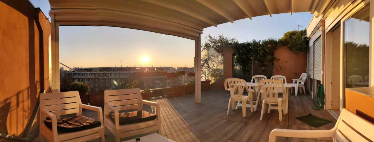 Exclusive Rooftop Apartment With Large Terrace In Solari/Tortona Milano Exteriör bild