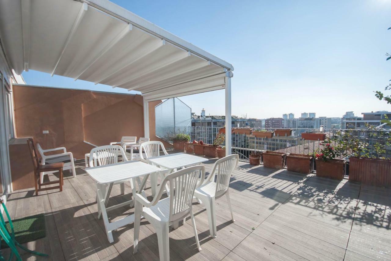 Exclusive Rooftop Apartment With Large Terrace In Solari/Tortona Milano Exteriör bild